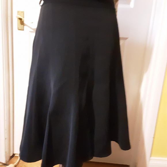 JACQUIE SKIRT - Picture 3 of 4